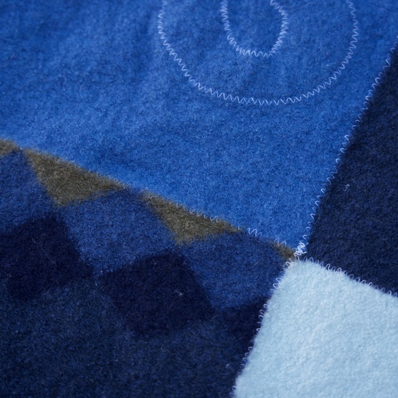 Cate & Levi 100% Wool Eco-Friendly Knitted Blue Baby Play mat Handmade In Canada - Picture 12 of 15